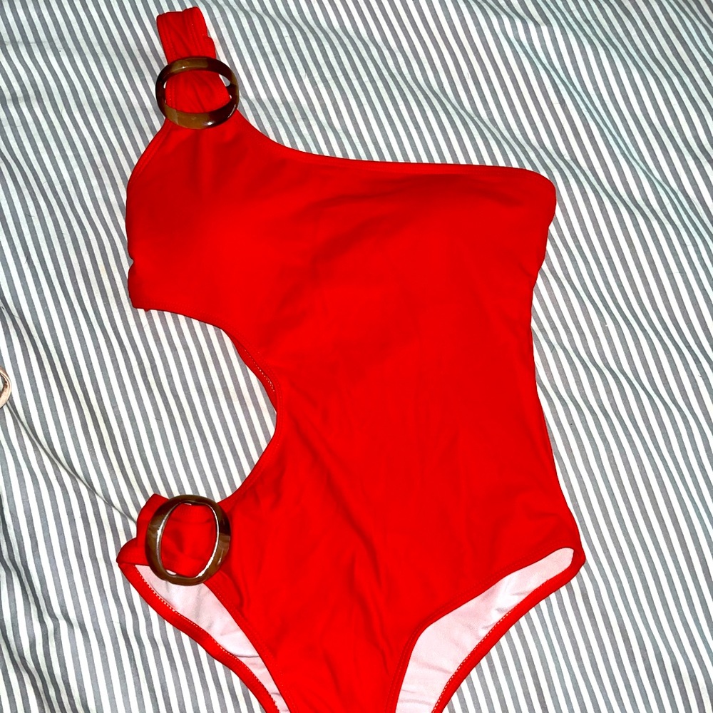 Bathing suit/ swim suit one piece
